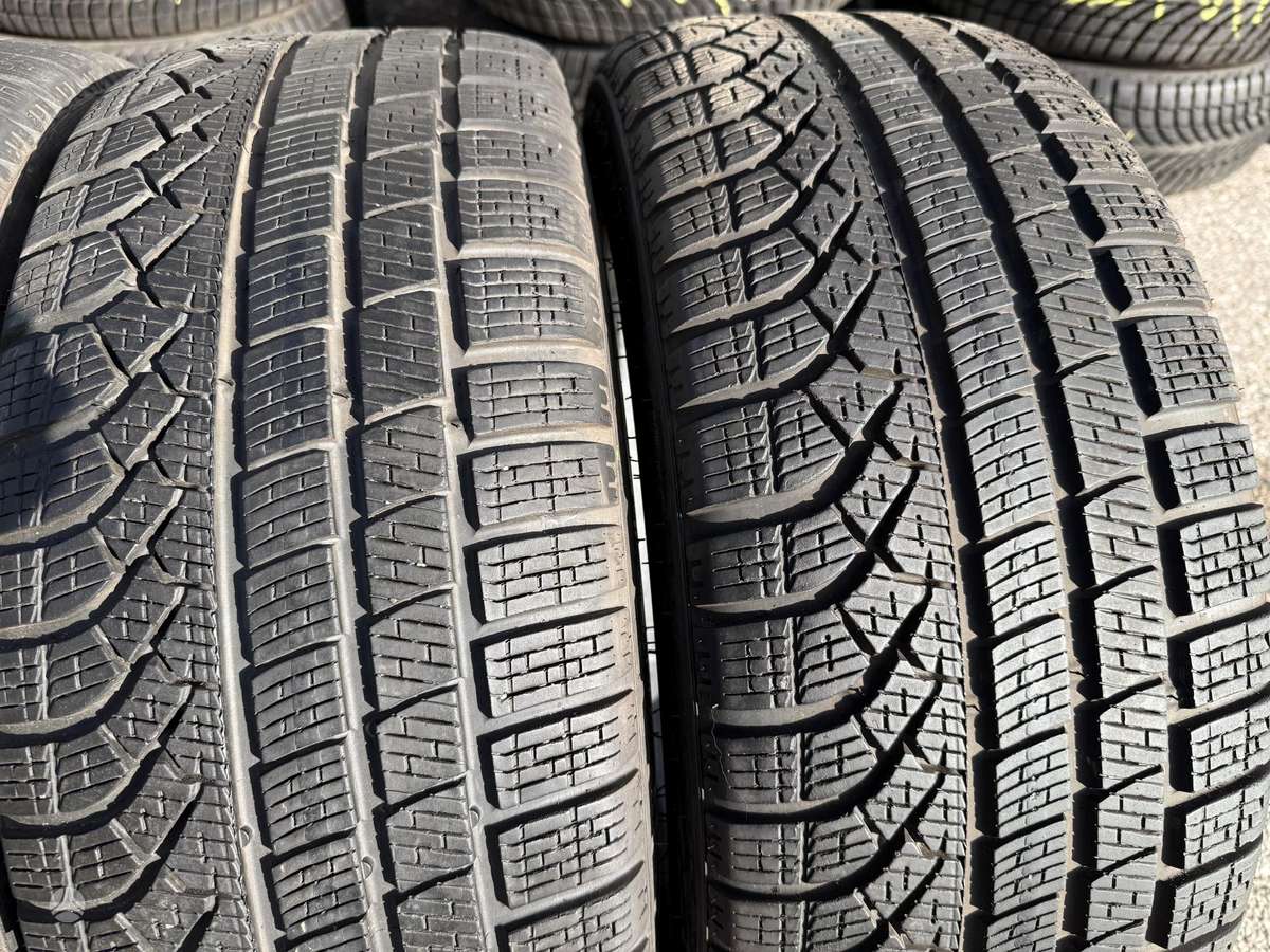 Pirelli PZero winter, winter 245/40 R19