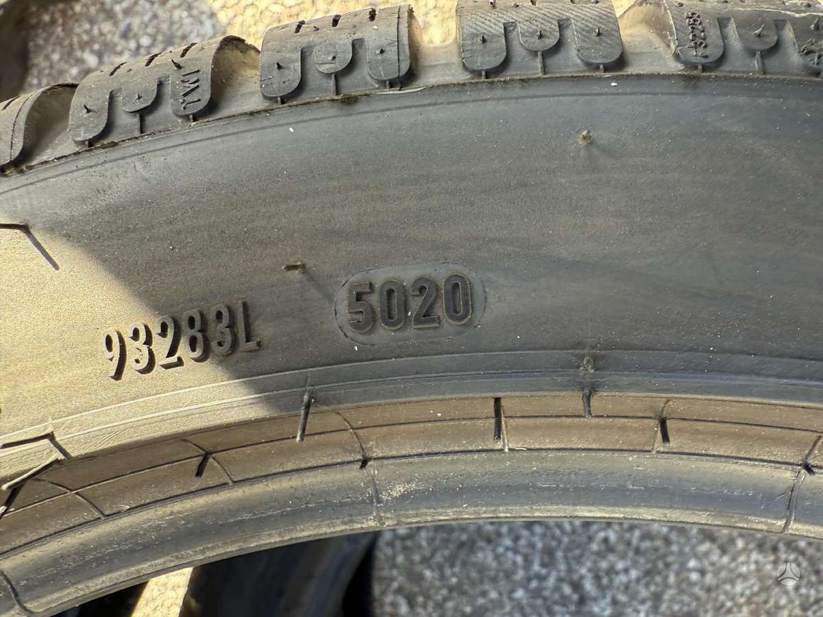 Pirelli PZero winter, winter 245/40 R19