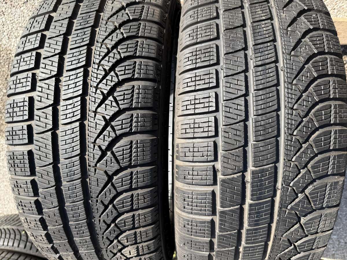 Pirelli PZero winter, winter 245/40 R19