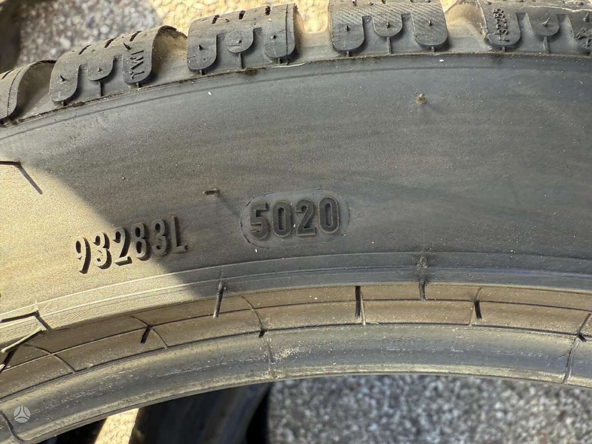 Pirelli PZero winter, winter 245/40 R19