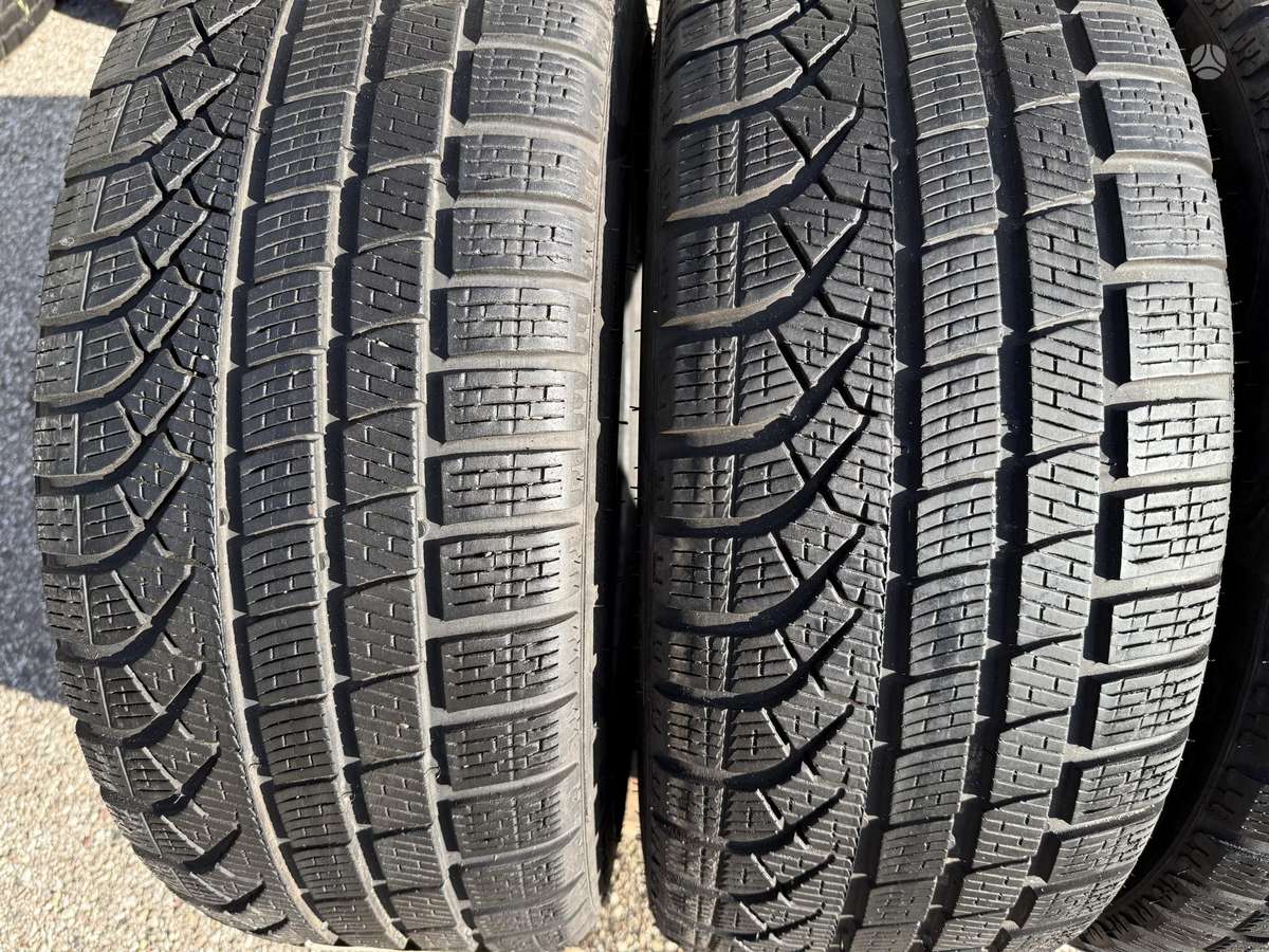 Pirelli PZero winter, žieminės 245/40 R19