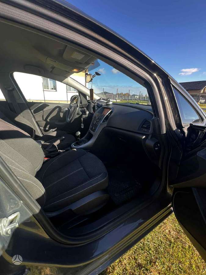 Opel Astra, 1.6 l., Универсал