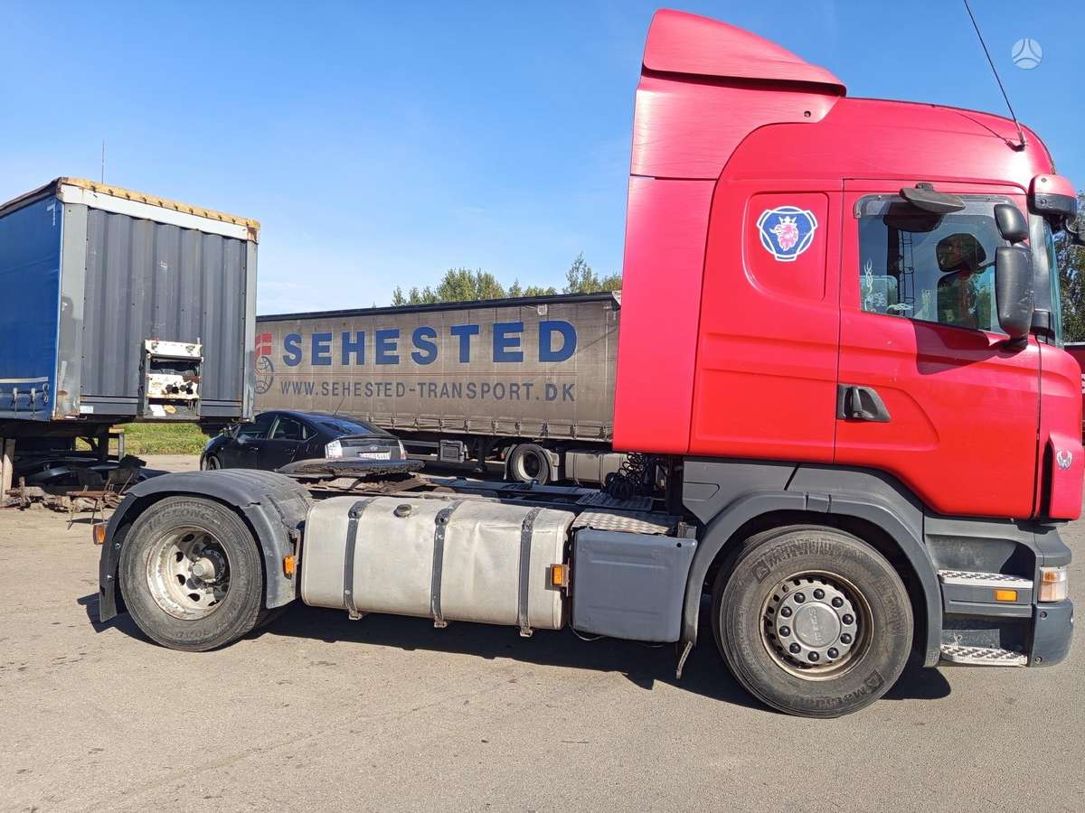 Scania 420, double sleeper