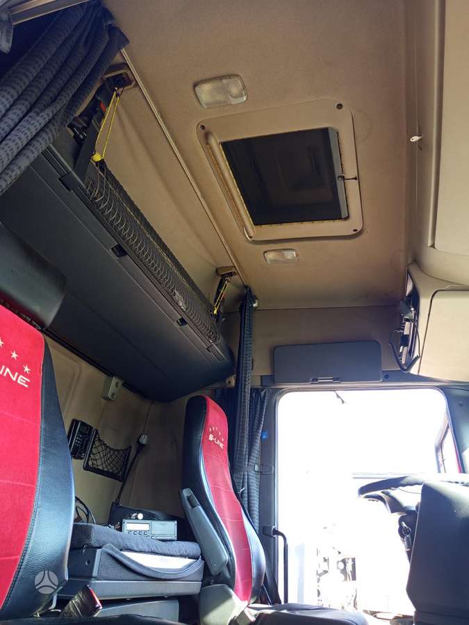 Scania 420, double sleeper