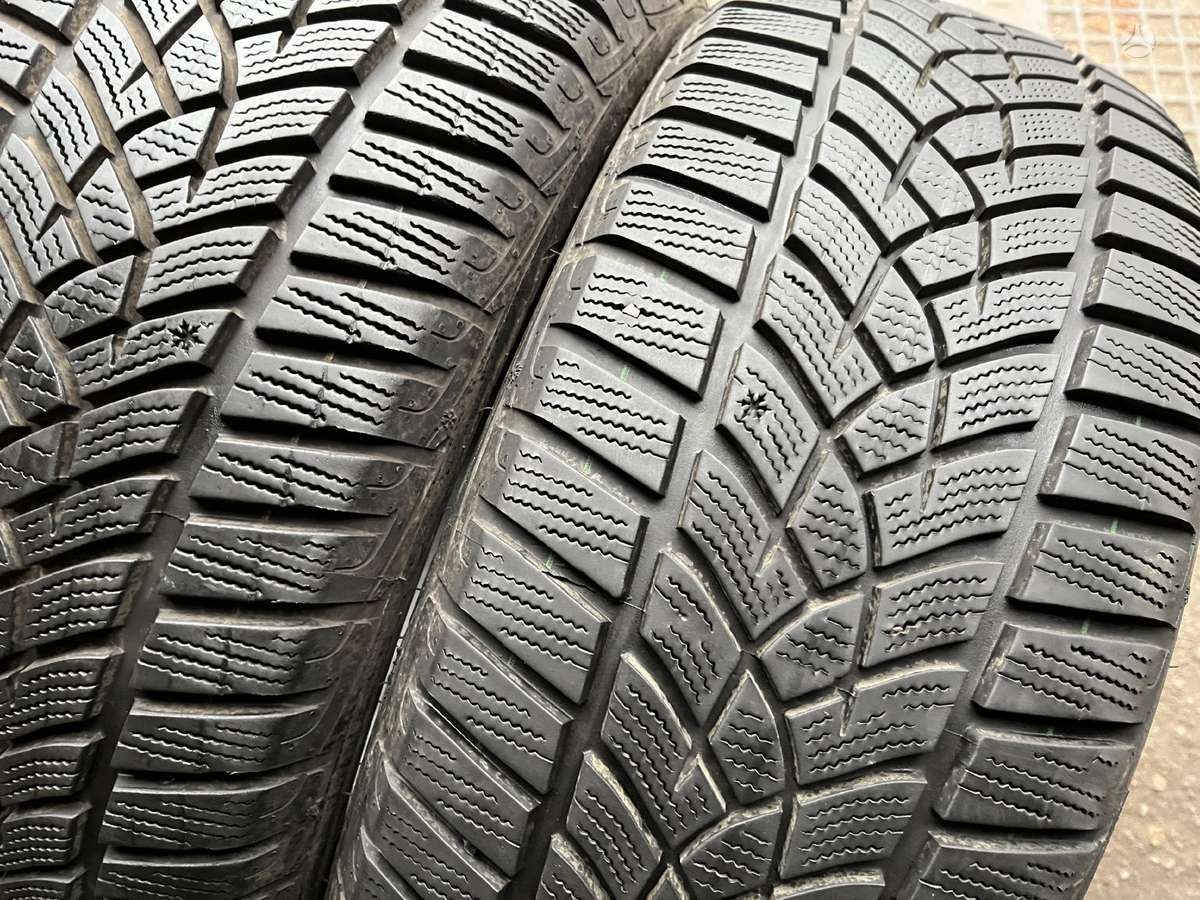 Goodyear UG Performance+, winter 215/55 R17