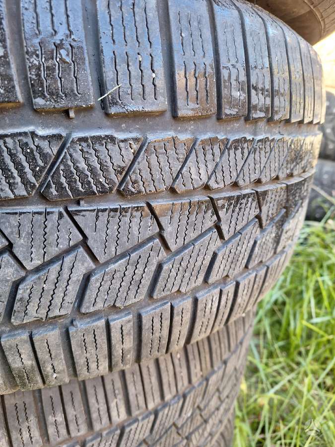 Continental, всесезонные 255/55 R18