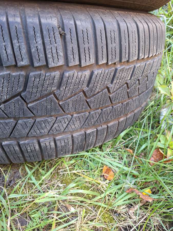 Continental, universalios 255/55 R18