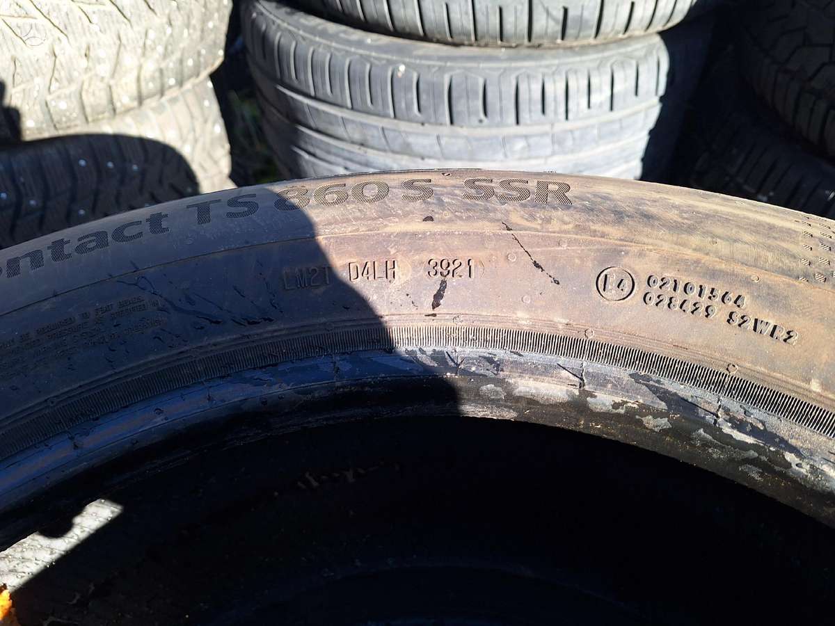 Continental, всесезонные 255/55 R18
