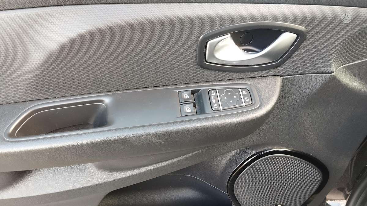 Renault Clio, 1.5 l., universalas