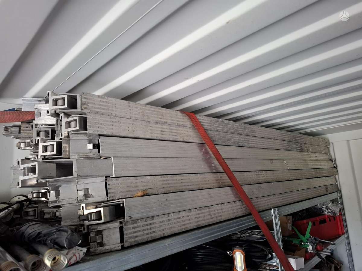 Schmitz SKO24, refrigerated