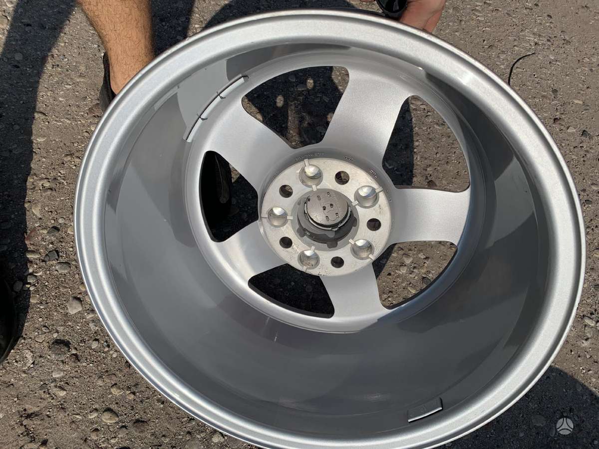 Audi A6, A4 - 7J, ET35, light alloy, R16