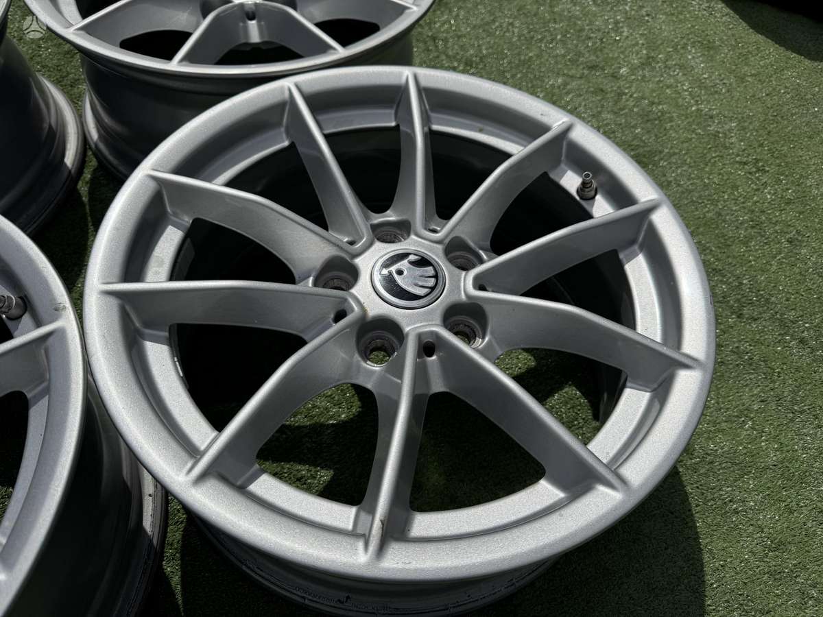 Skoda ORGINALUS - 6.5J, ET22, легкосплавные , R16