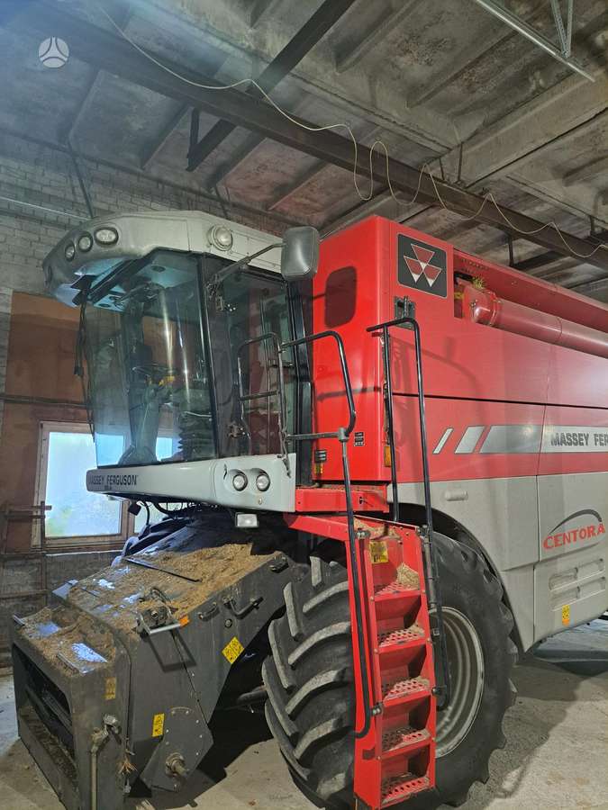 Massey Ferguson 7282, combine harvesters