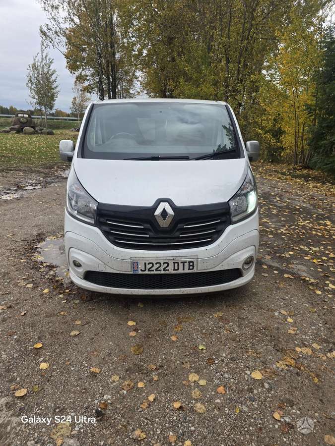 Renault TRAFIC, passenger vans