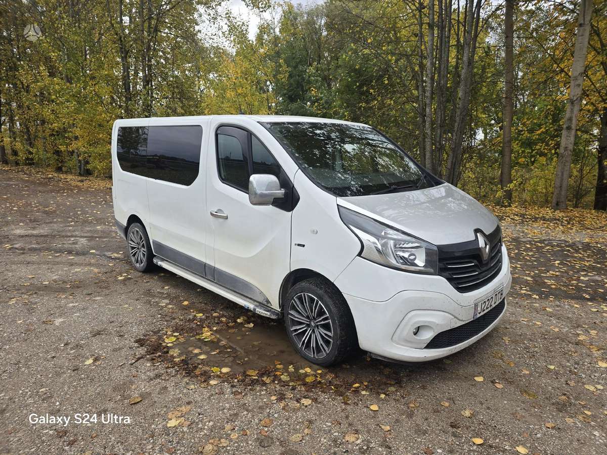 Renault TRAFIC, passenger vans