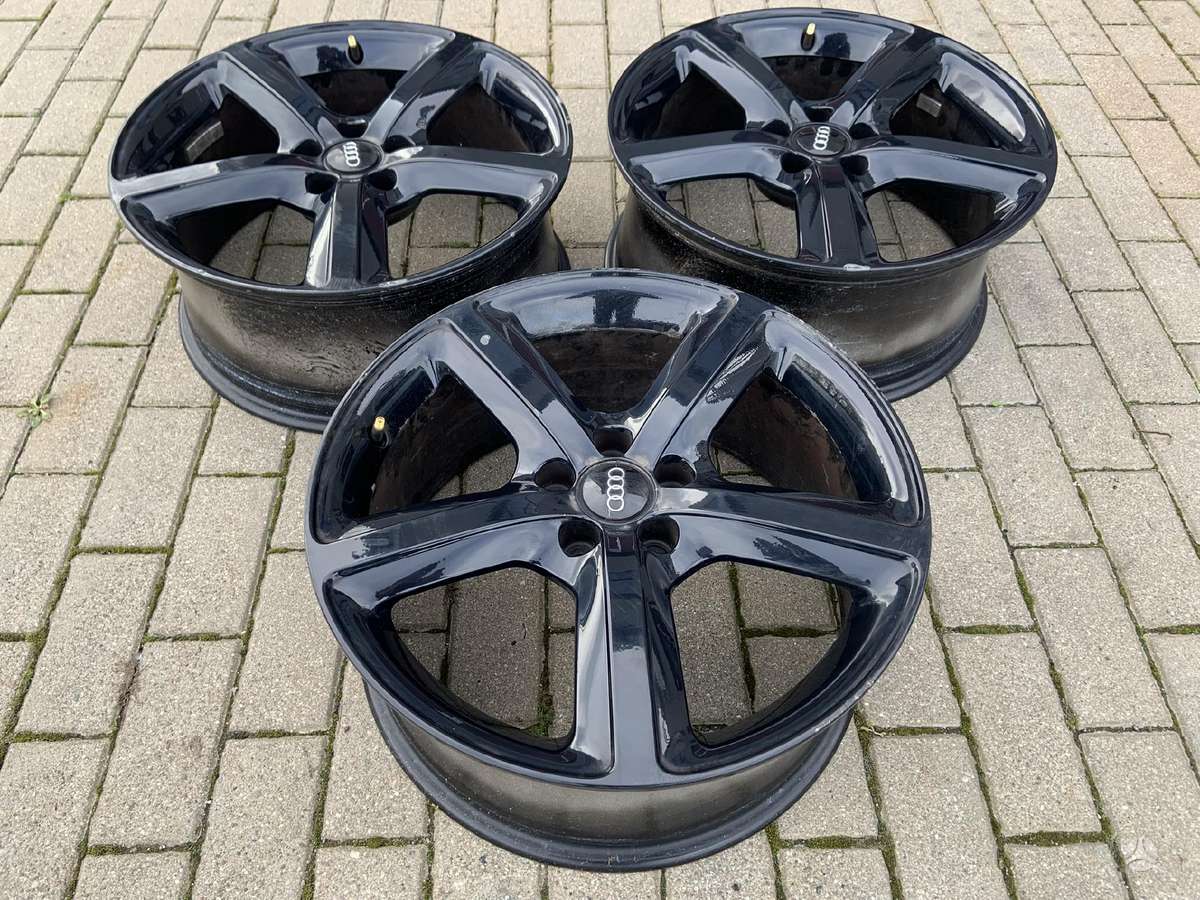 Audi 8R0601025BD, light alloy, R19