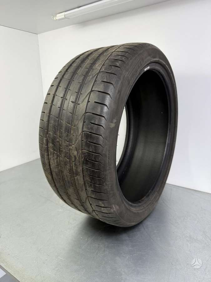 Pirelli P Zero, summer 295/35 R21