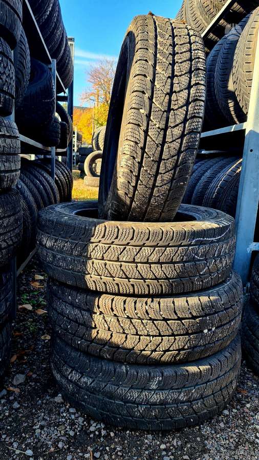 Uniroyal, žieminės 195/65 R16