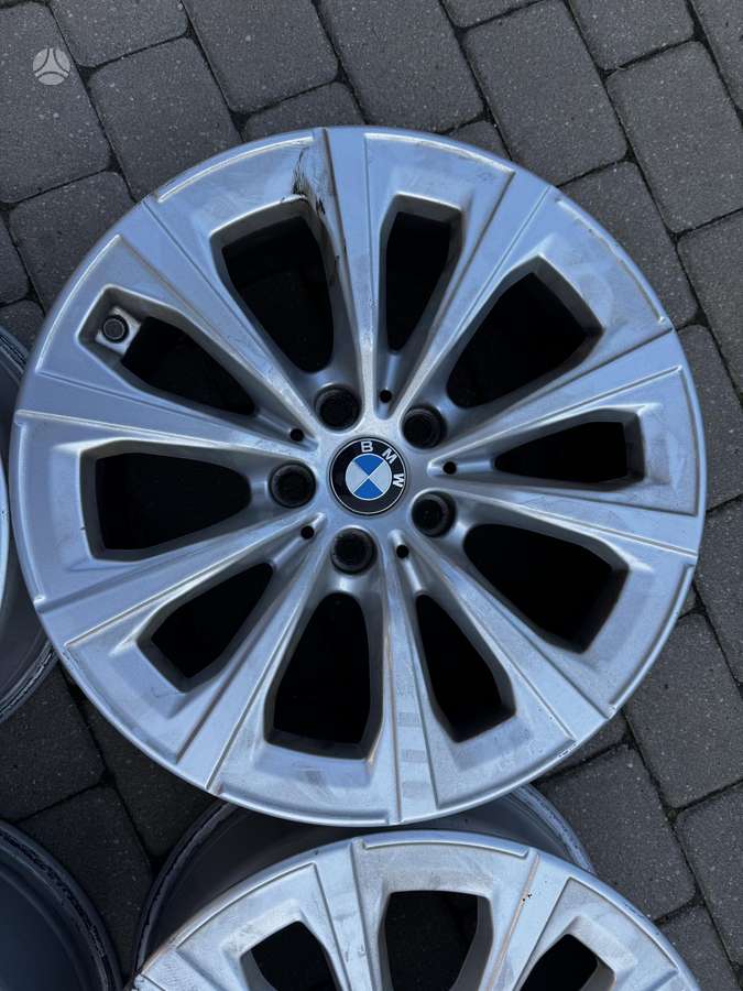 BMW 320, light alloy, R17