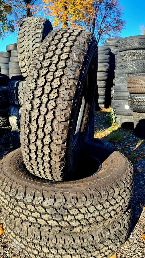 Goodyear, all-season 235/85 R16
