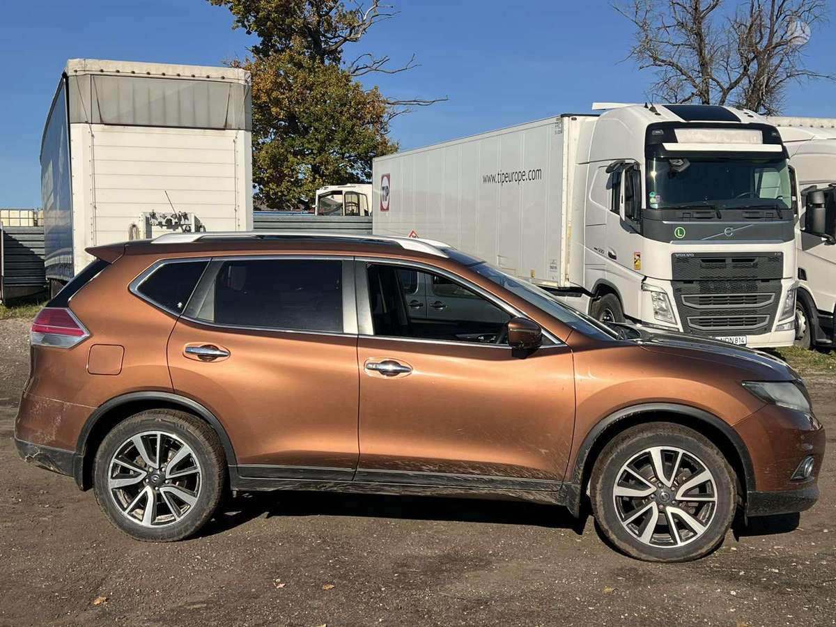 Nissan X-Trail