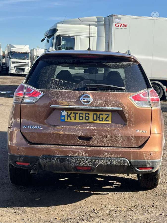 Nissan X-Trail