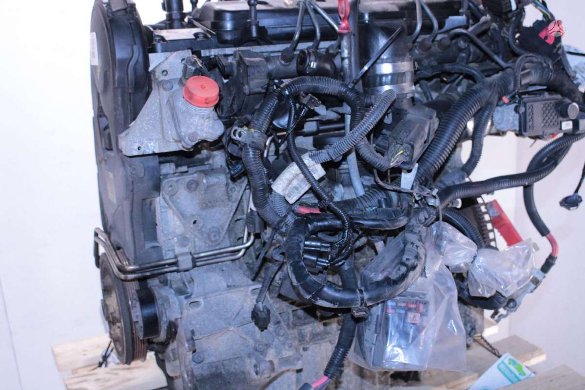 Volvo XC70, D5244T4, Variklis d5244t4