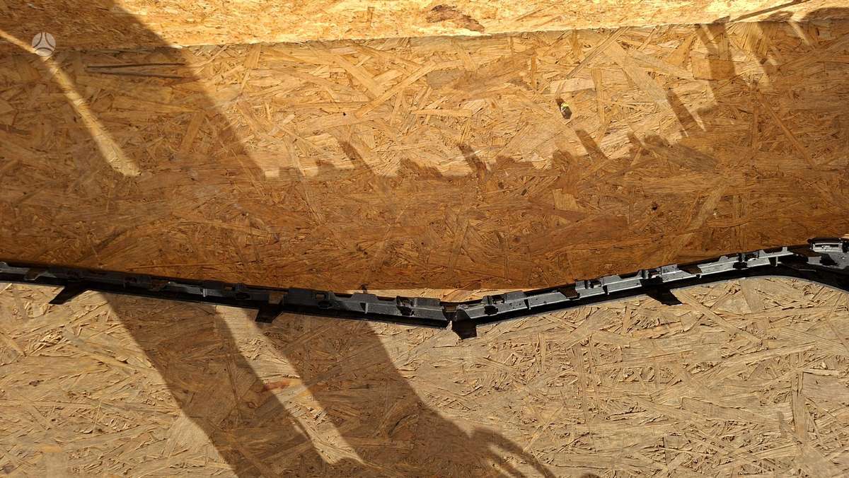 Audi Q8, 4M8807437, Cen29350
