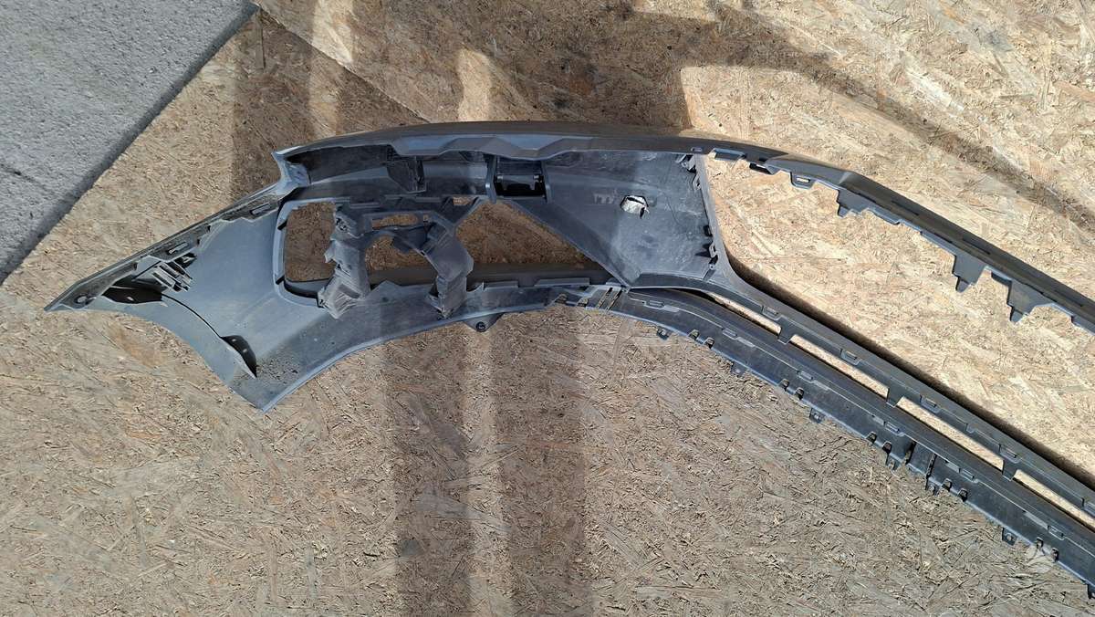Audi RS 4, 8W0807437BE, Cen29352