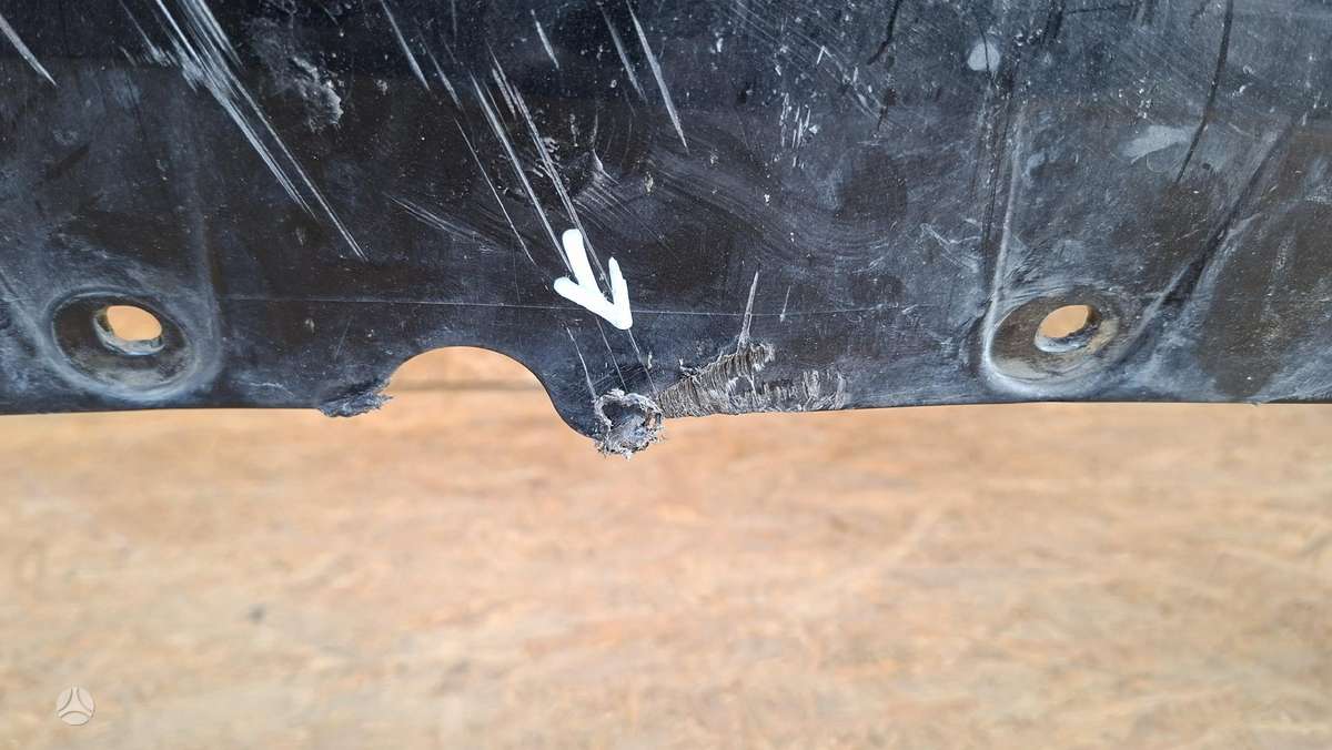 BMW 3 serija, 51118085444, Cen29355