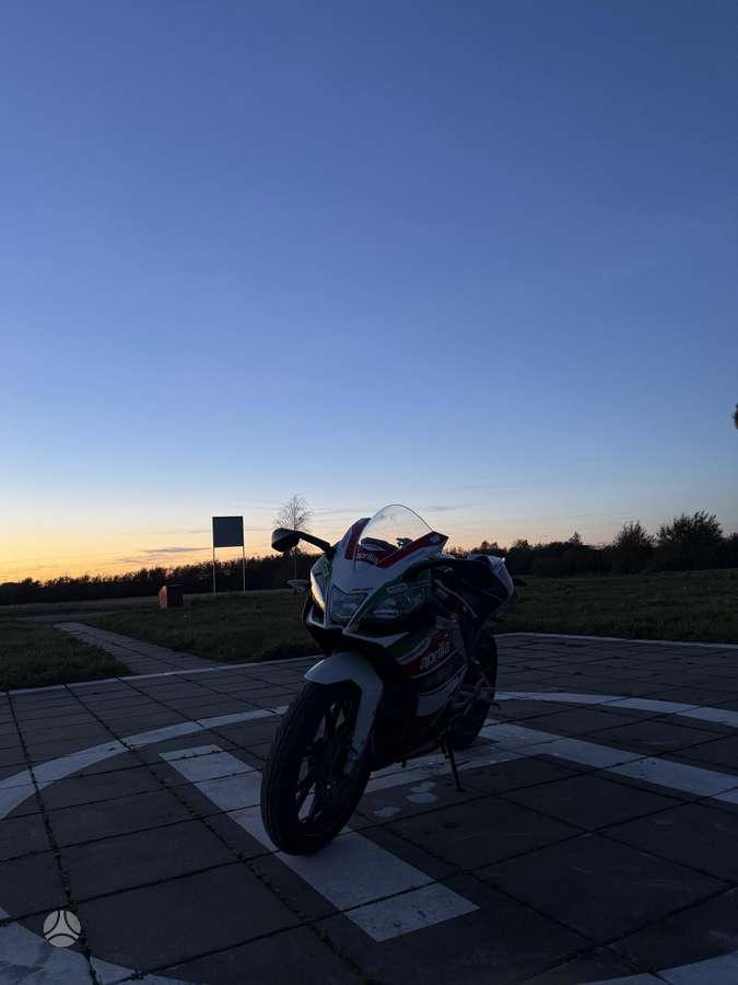 Aprilia RS 125cc, superbikes