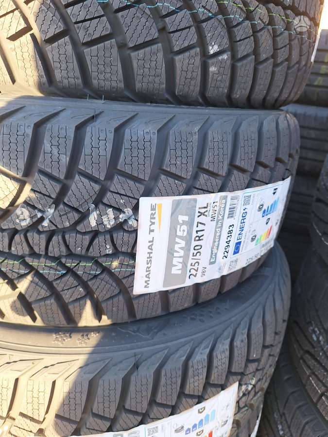 Marshal, winter 225/50 R17