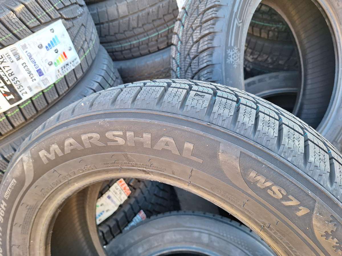 Marshal, winter 215/60 R17