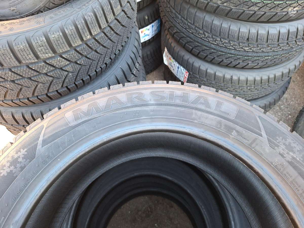 Marshal, winter 215/55 R17