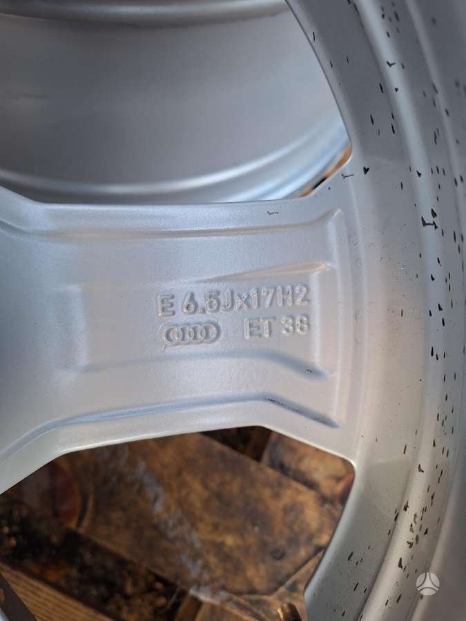 Audi Q3, light alloy, R17