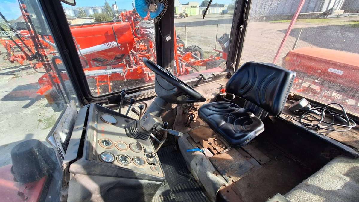 MTZ Belarus 82, traktoriai