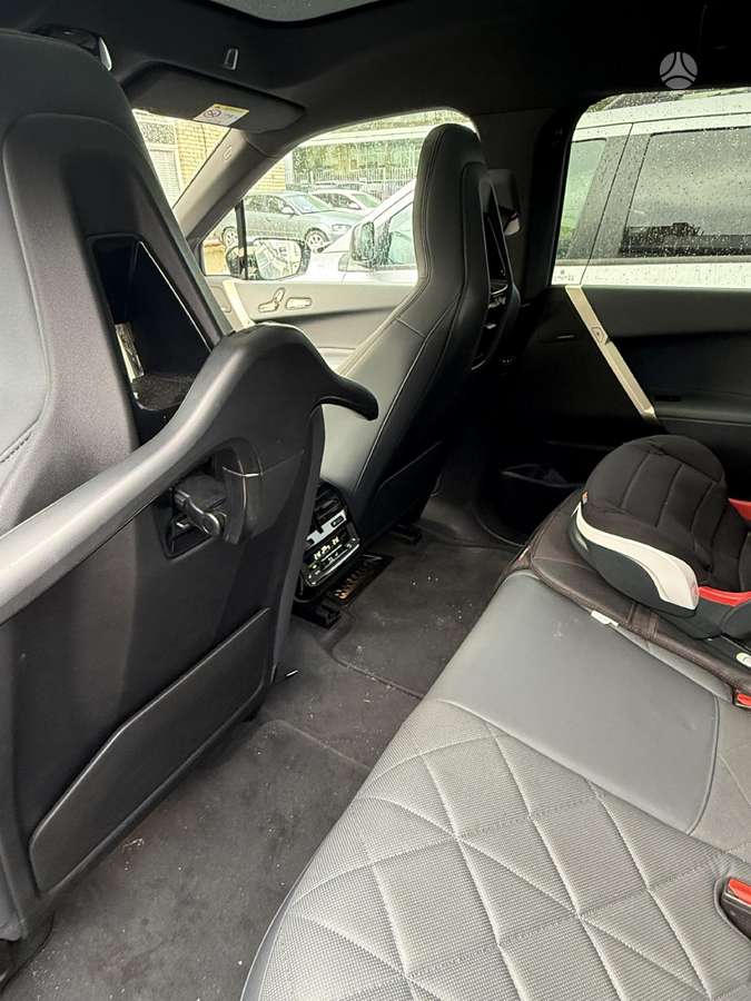 BMW iX durų apmušalai, sėdynės