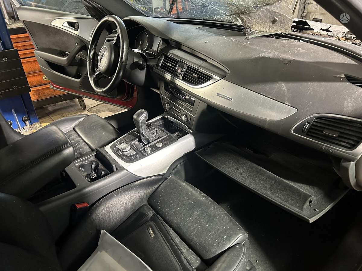 Audi A6 dalimis