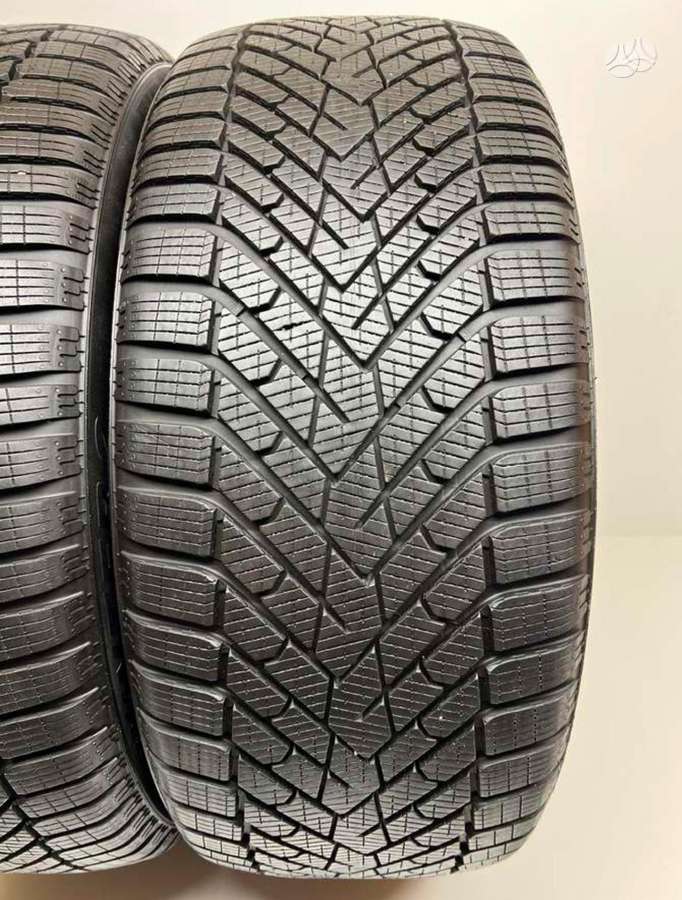 Pirelli Winter2Scorpion 2024m, winter 255/45 R20