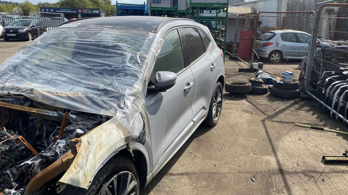 Ford Kuga for parts