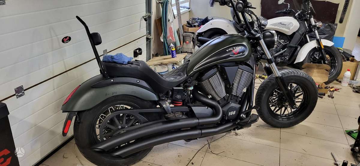 Victory Gunner 1731cc, чопперы / круизеры / custom