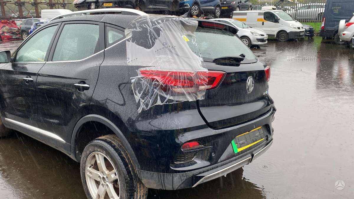 MG ZS for parts