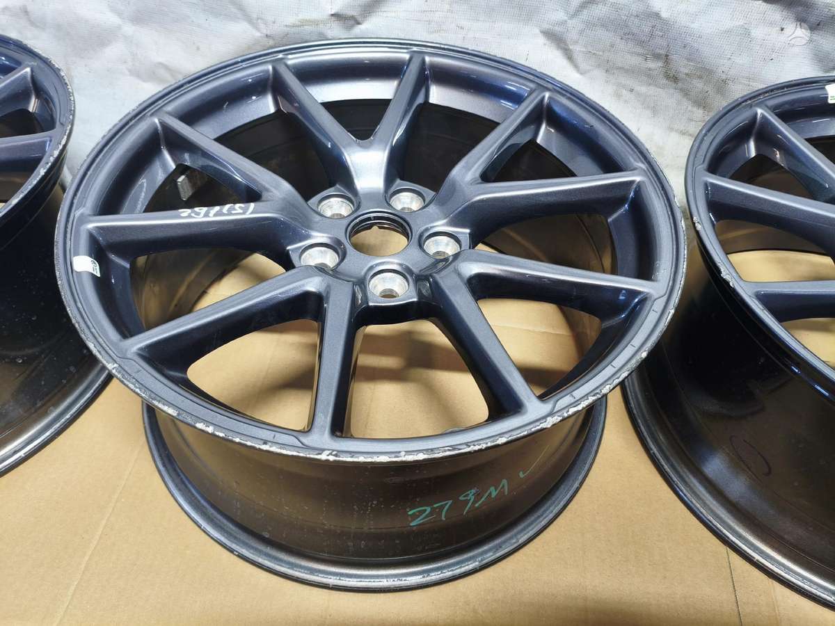 TESLA MODEL 3 AERO, light alloy, R18