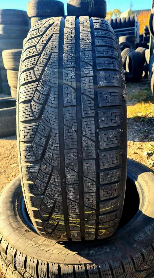 Pirelli, winter 235/55 R18
