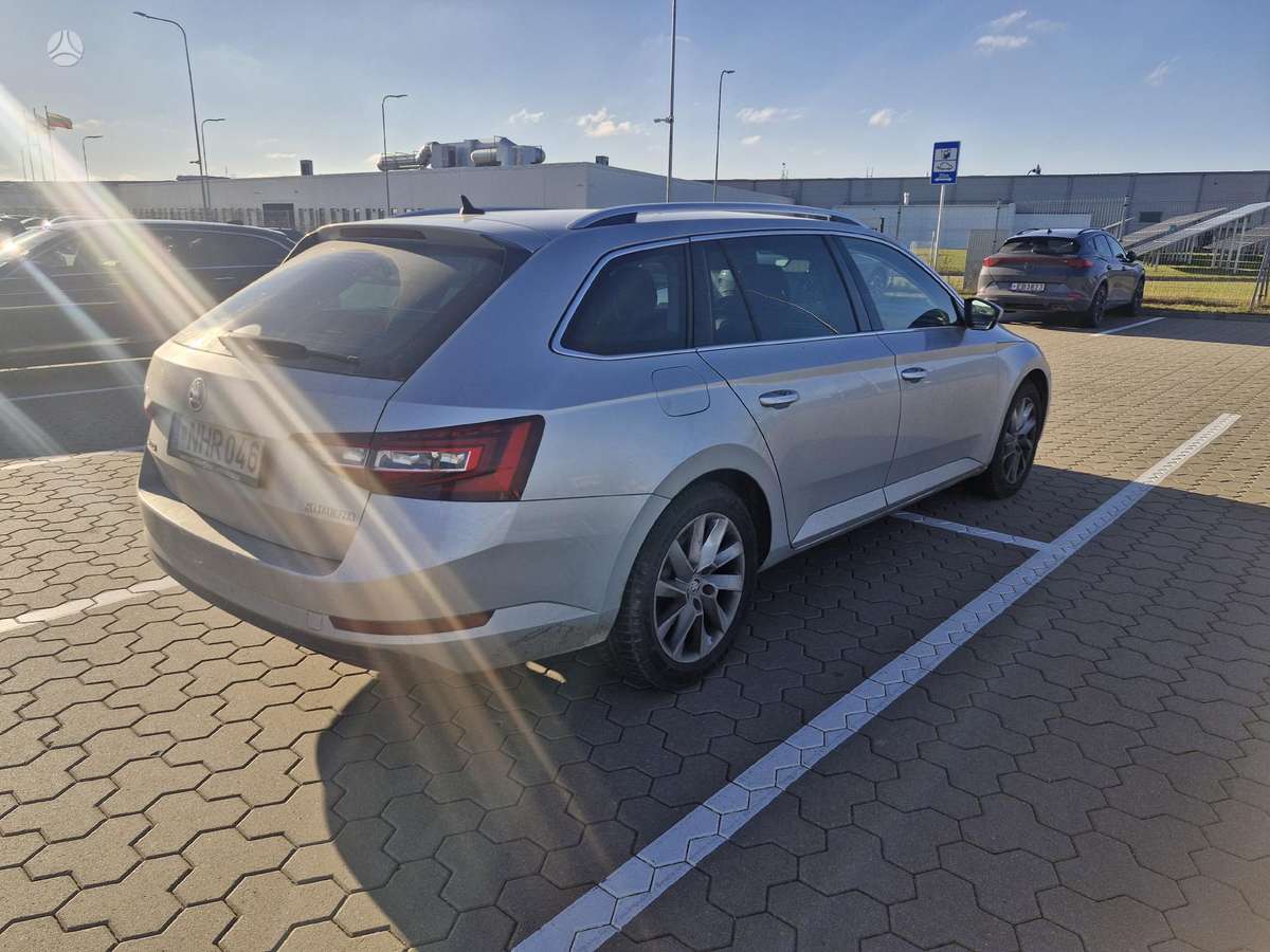 Skoda Superb, 2.0 l., Универсал