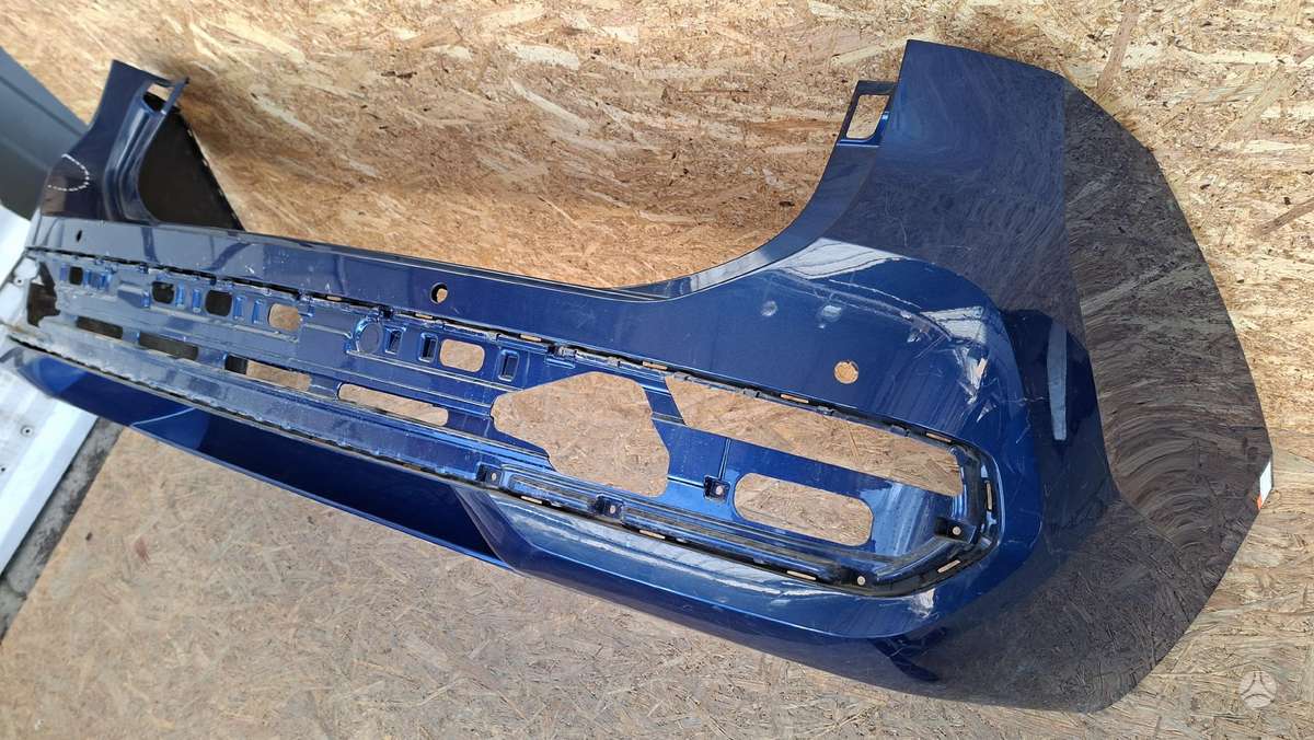 Volkswagen Passat, 3J0807421, Cen29435