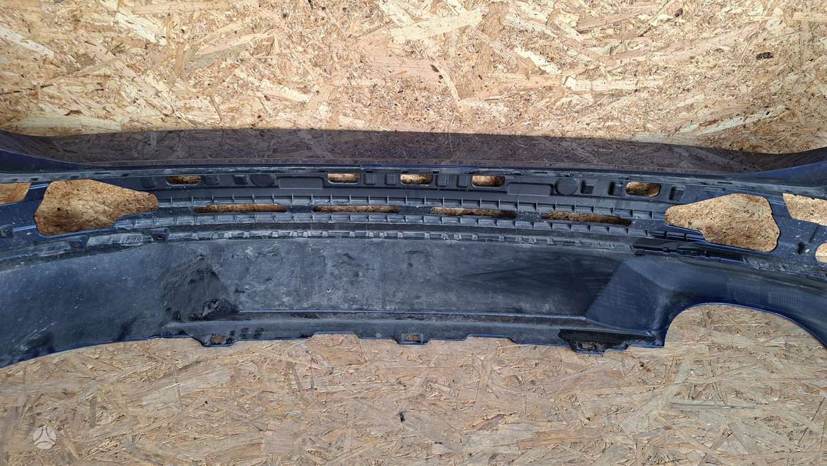 Volkswagen Passat, 3J0807421, Cen29435