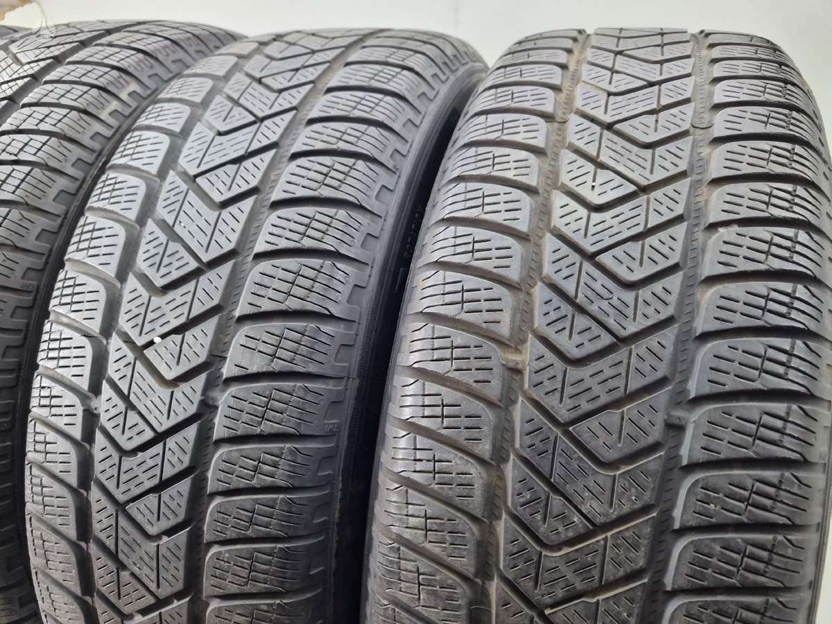 Pirelli 7mm, winter 215/65 R17