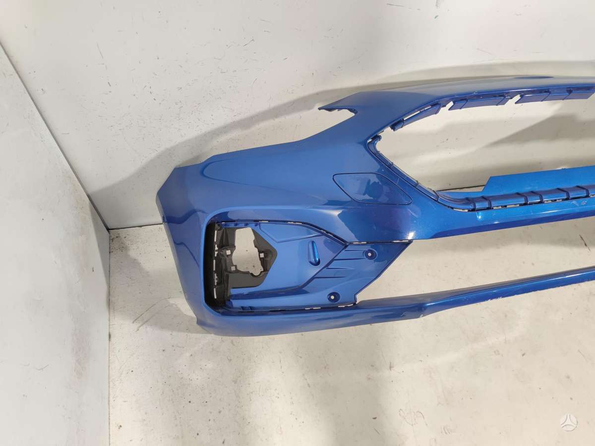Ford Focus ST, JX7B17757S, bumpers