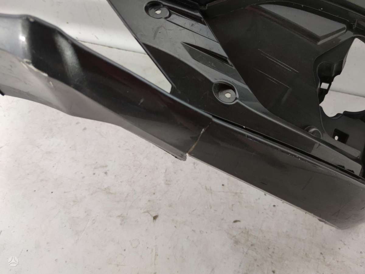 Ford Focus ST, JX7B17757S, bumpers